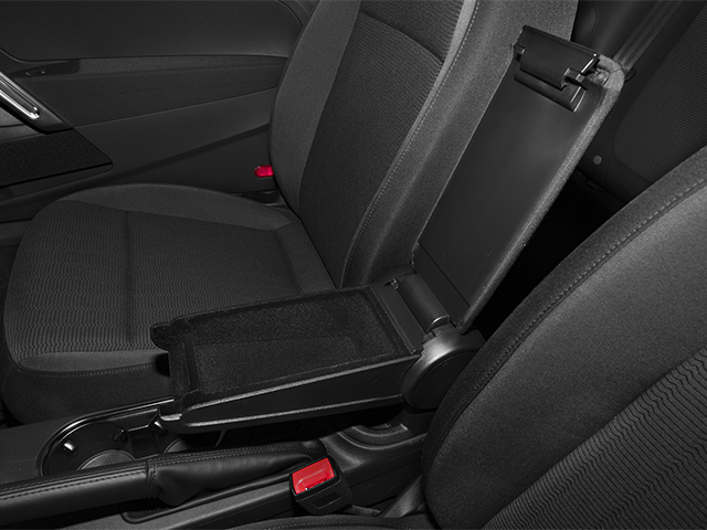 2013 Volkswagen Beetle Base