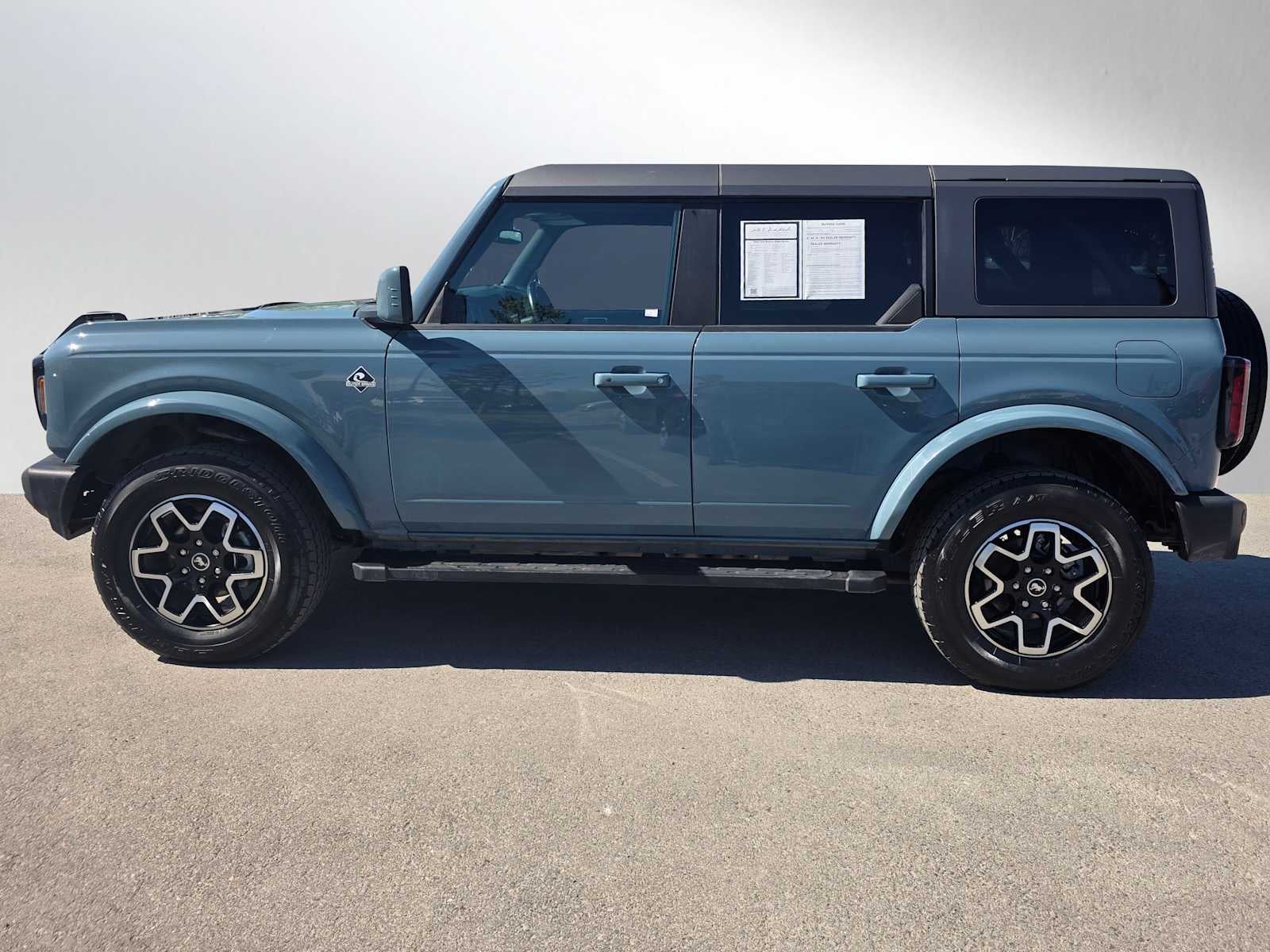 2022 Ford Bronco Outer Banks