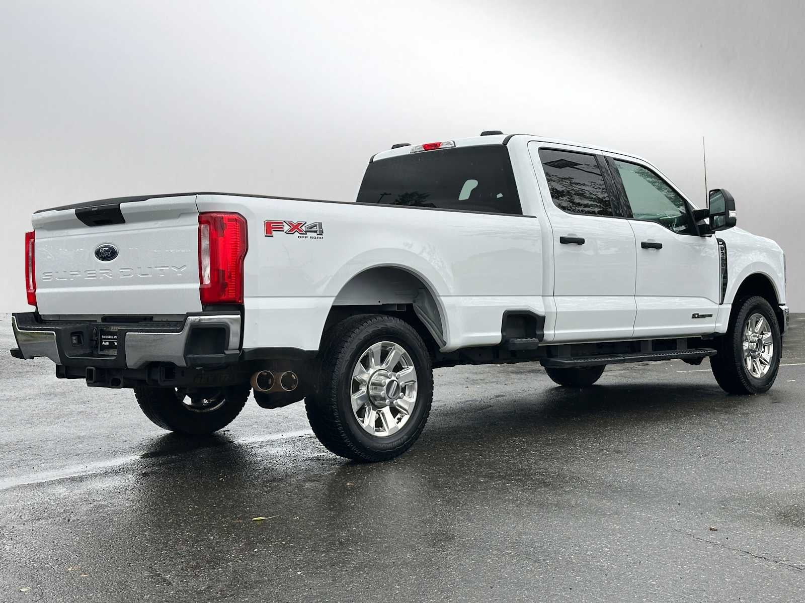 2023 Ford Super Duty F-350 SRW XLT