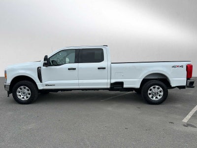 2023 Ford Super Duty F-350 SRW XLT