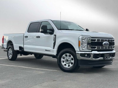 2023 Ford Super Duty F-350 SRW XLT