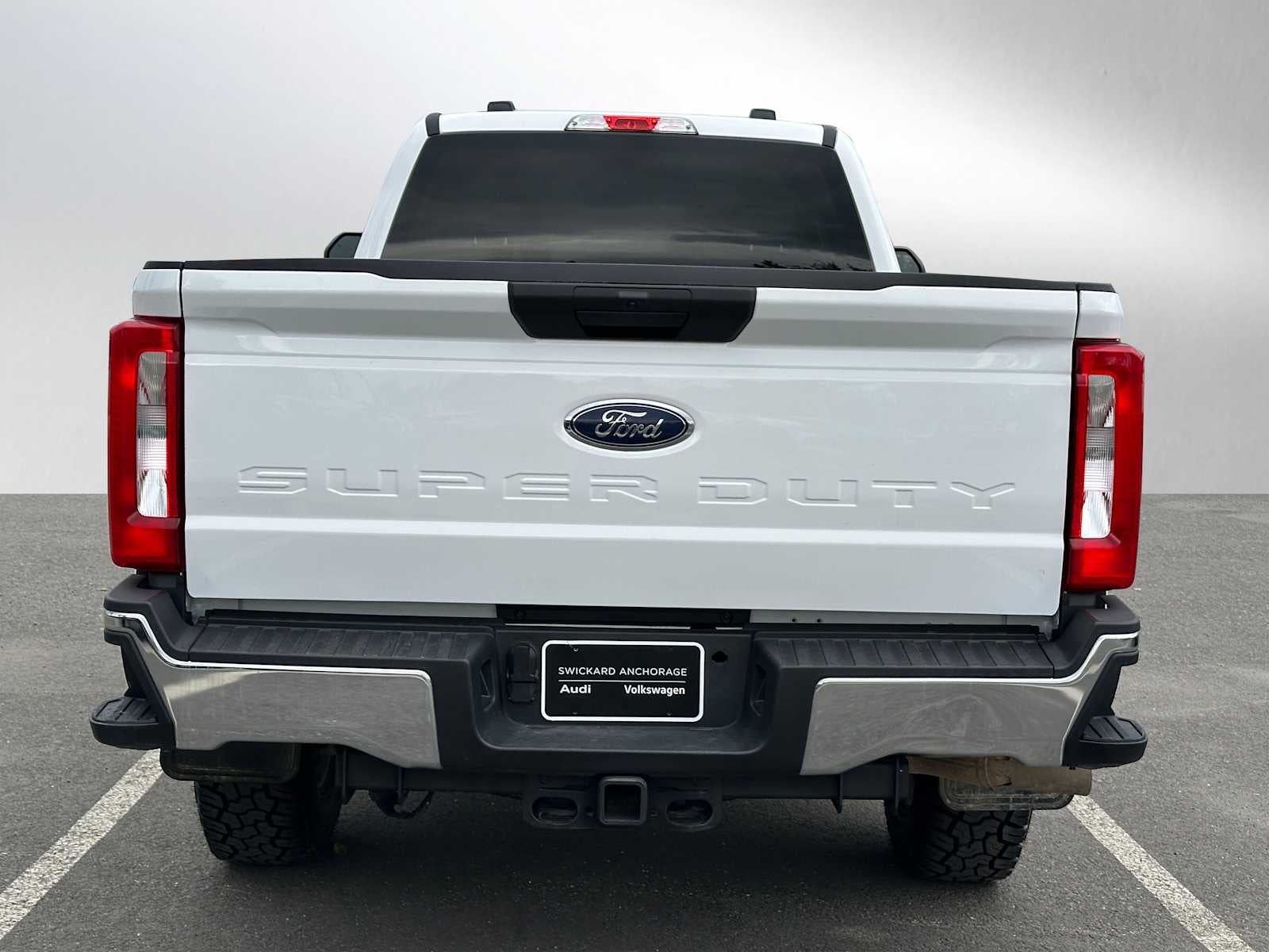 2023 Ford Super Duty F-350 SRW XLT