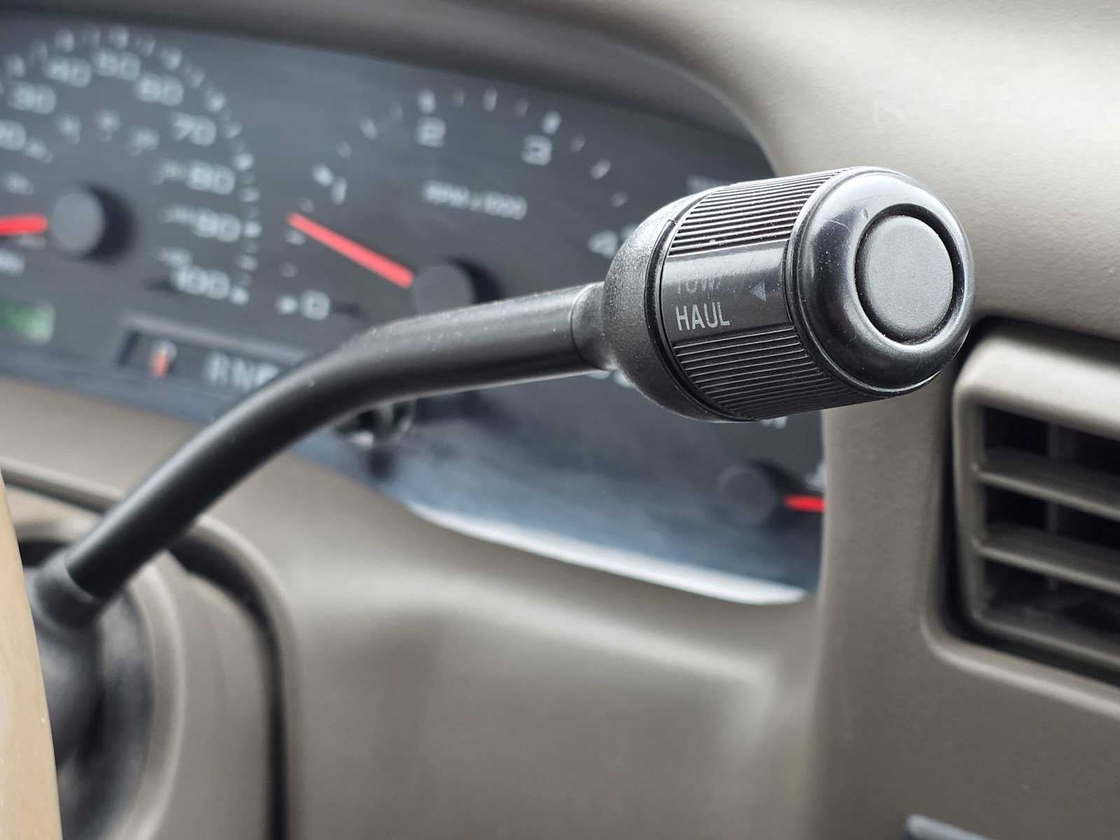 2004 Ford Super Duty F-250 Lariat