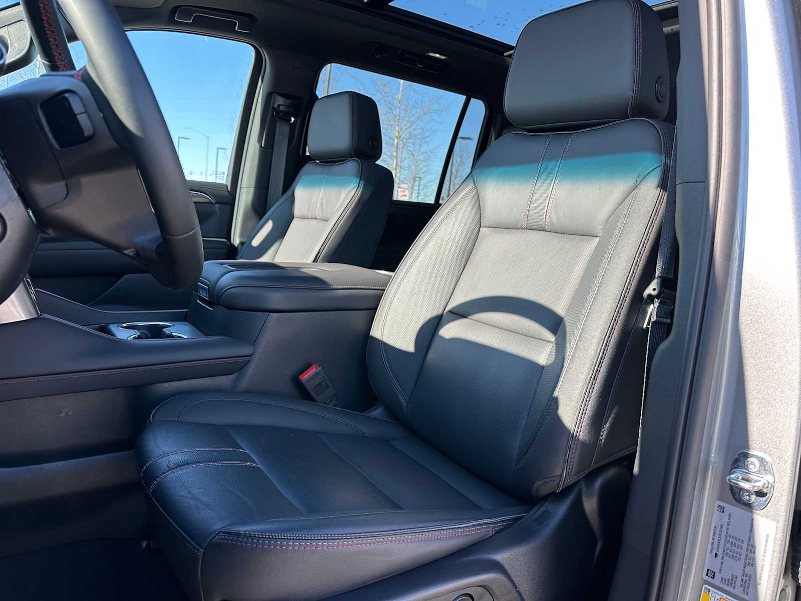2024 Chevrolet Suburban RST