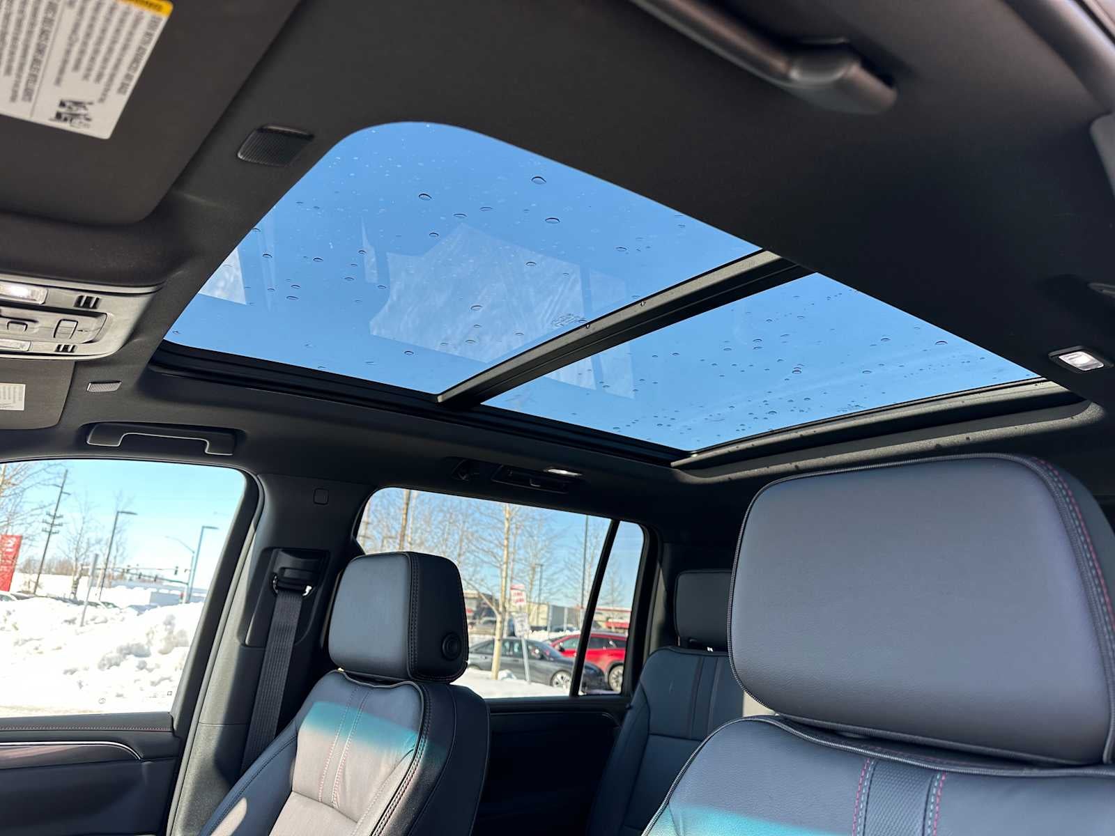 2024 Chevrolet Suburban RST