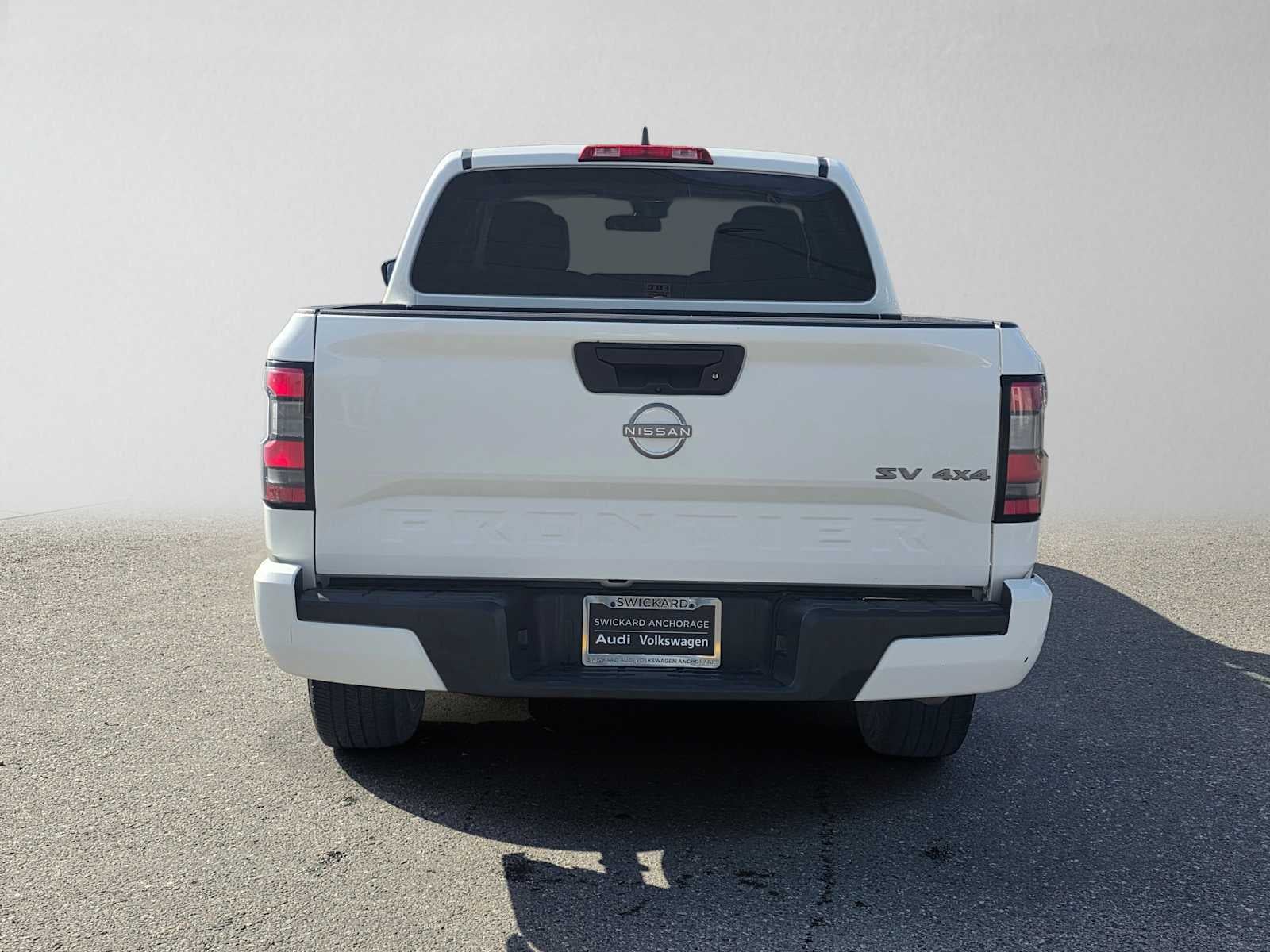 2024 Nissan Frontier SV