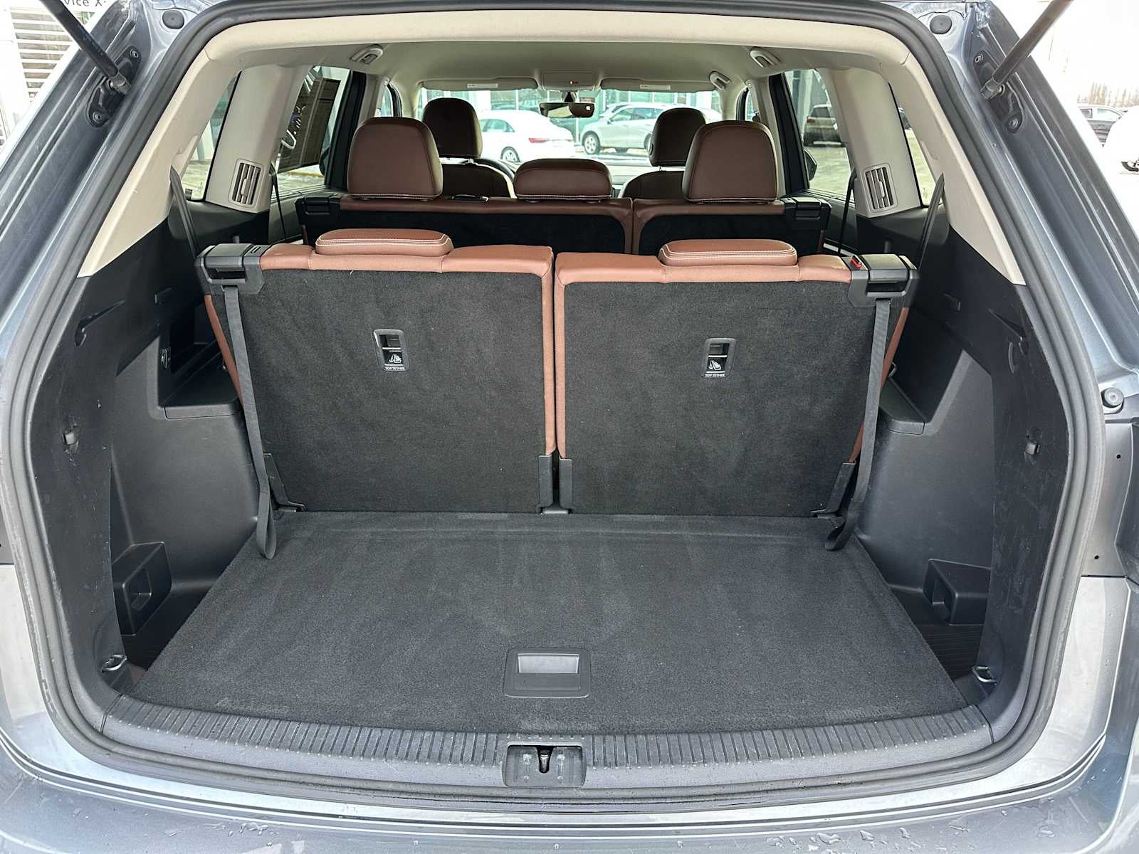 2022 Volkswagen Atlas 3.6L V6 SE w/Technology