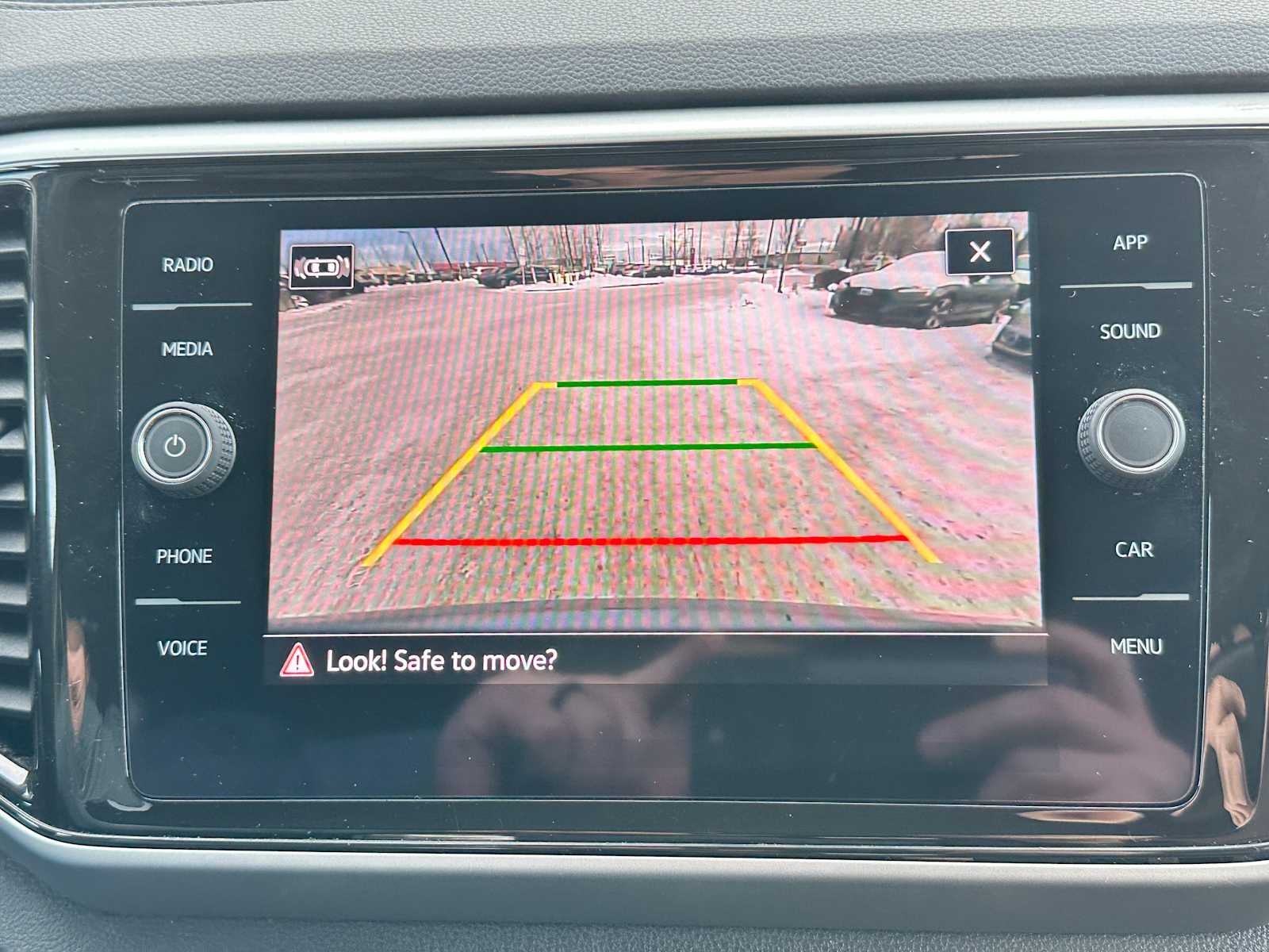 2022 Volkswagen Atlas 3.6L V6 SE w/Technology