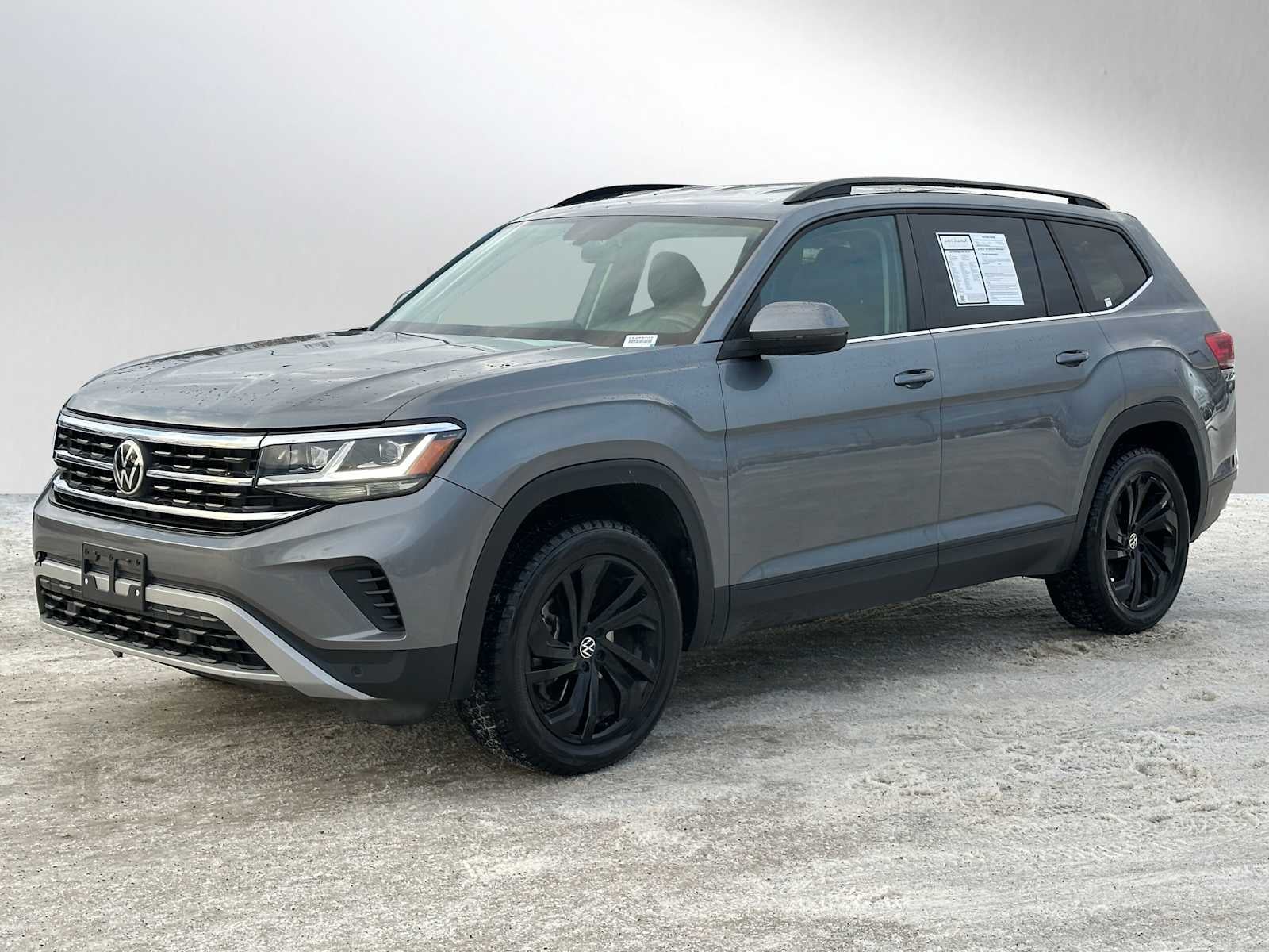 2022 Volkswagen Atlas 3.6L V6 SE w/Technology
