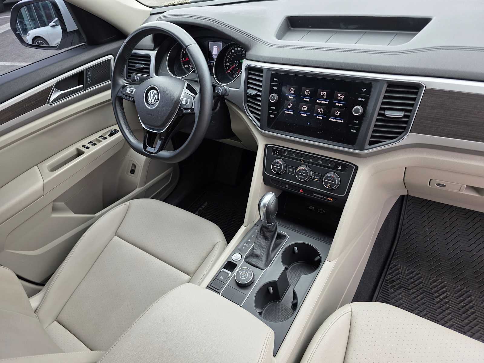2019 Volkswagen Atlas 3.6L V6 SE w/Technology