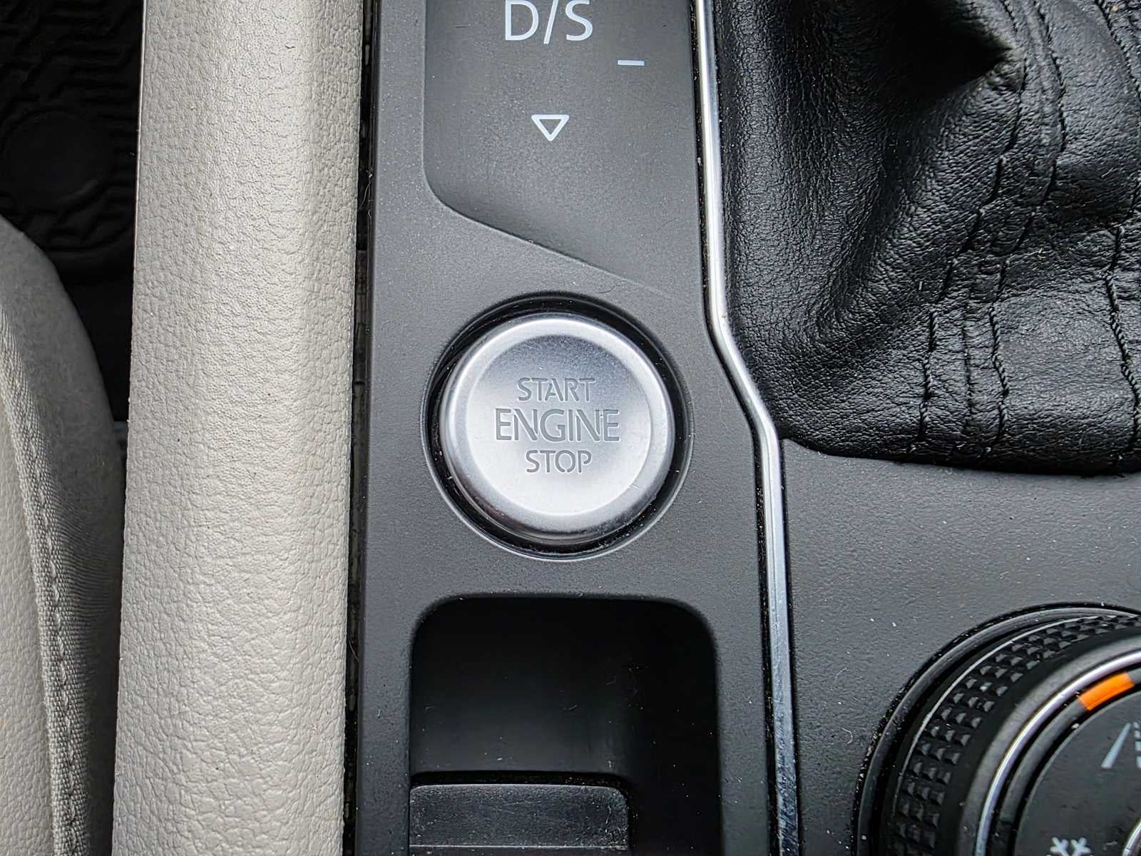 2019 Volkswagen Atlas 3.6L V6 SE w/Technology