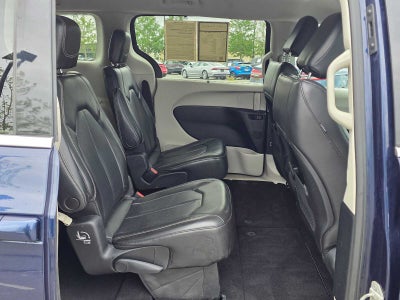 2020 Chrysler Voyager LXI