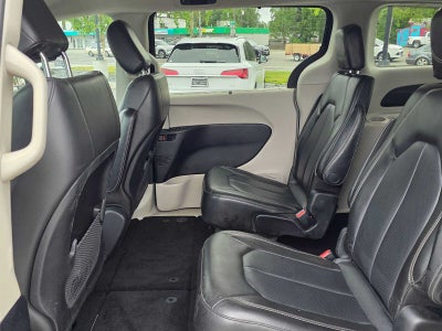 2020 Chrysler Voyager LXI