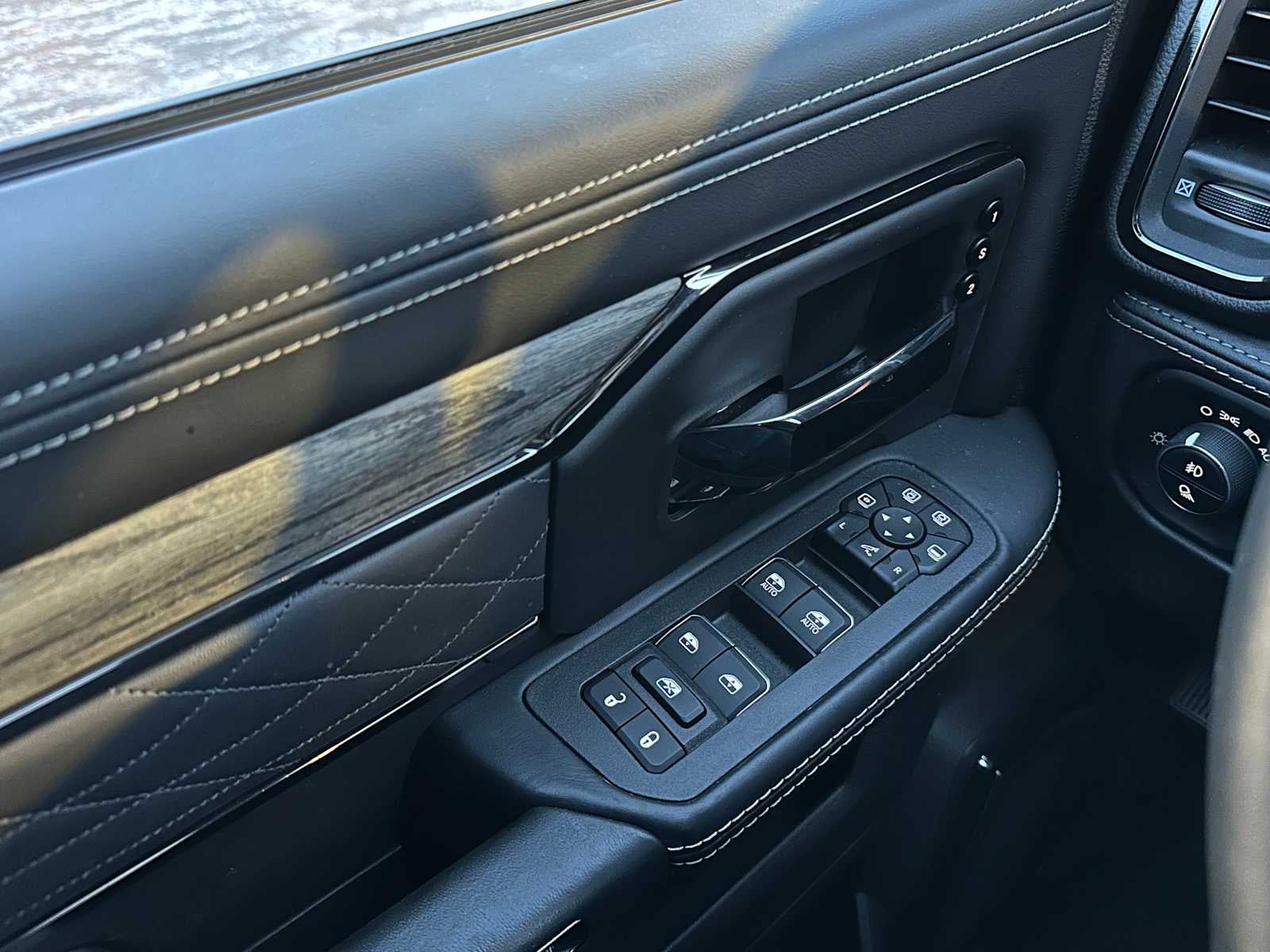 2025 RAM 2500 Limited