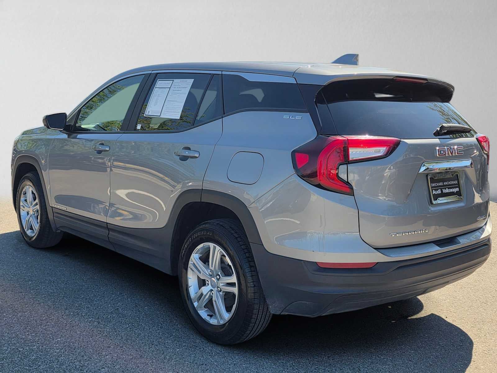 2024 GMC Terrain SLE