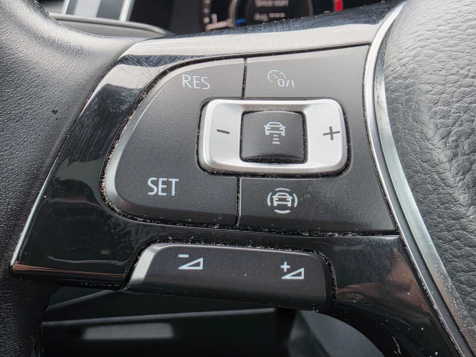 2019 Volkswagen Tiguan SEL