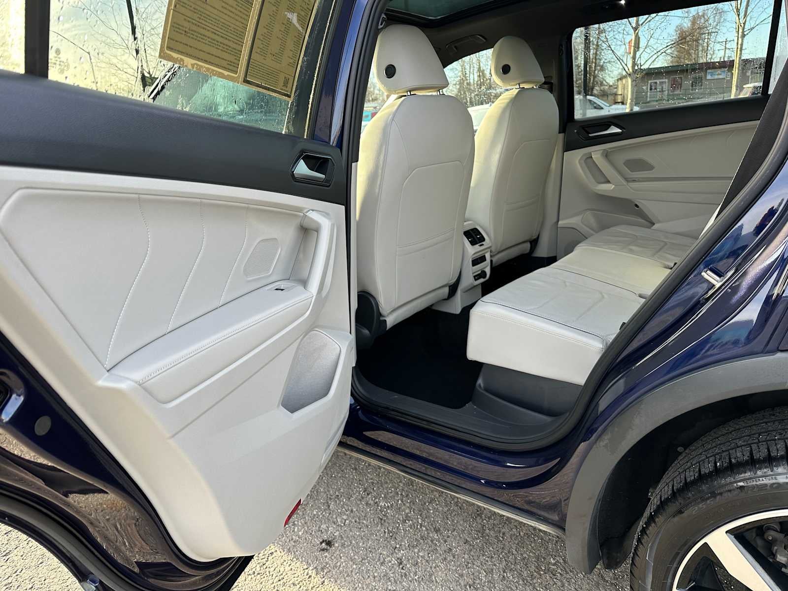 2022 Volkswagen Tiguan SEL R-Line