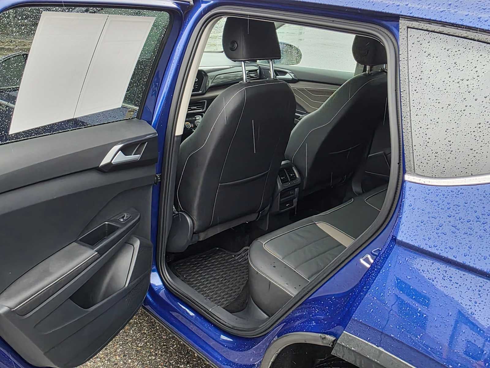 2024 Volkswagen Taos SEL