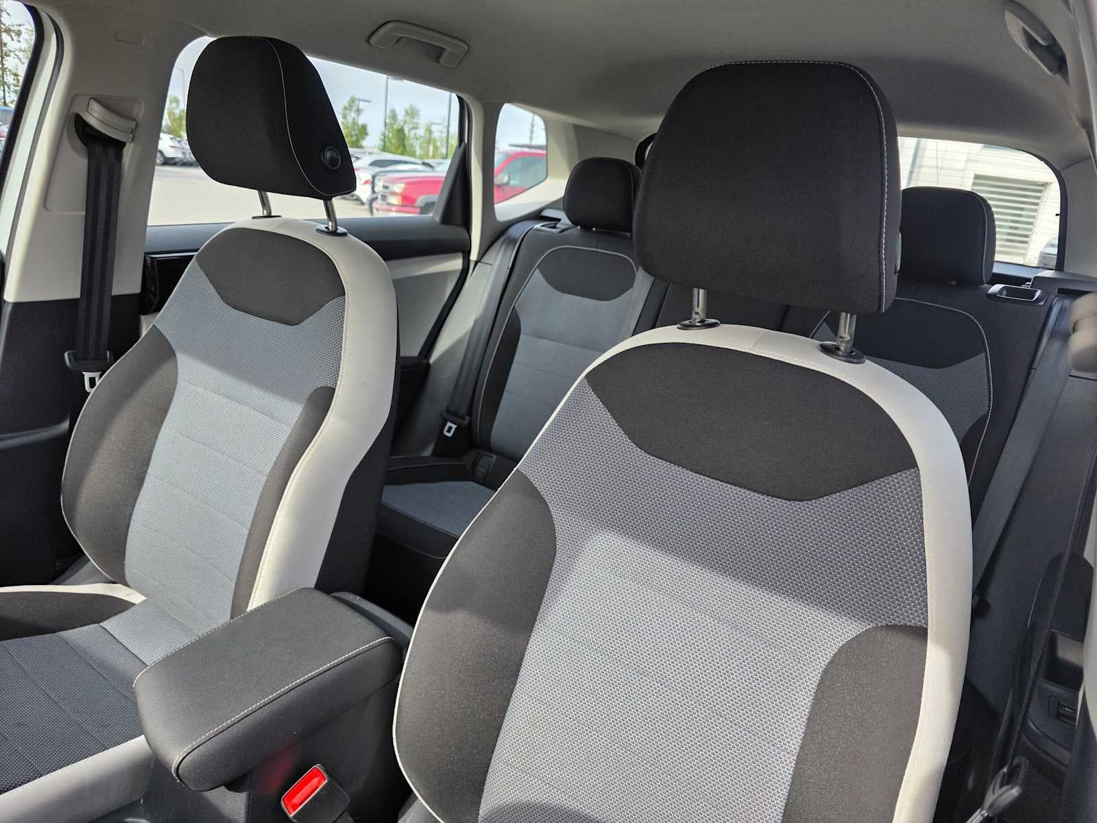 2025 Volkswagen Taos S