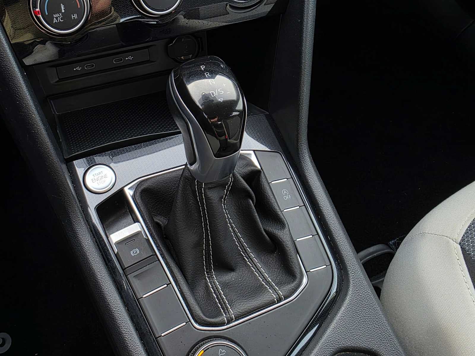 2025 Volkswagen Taos S