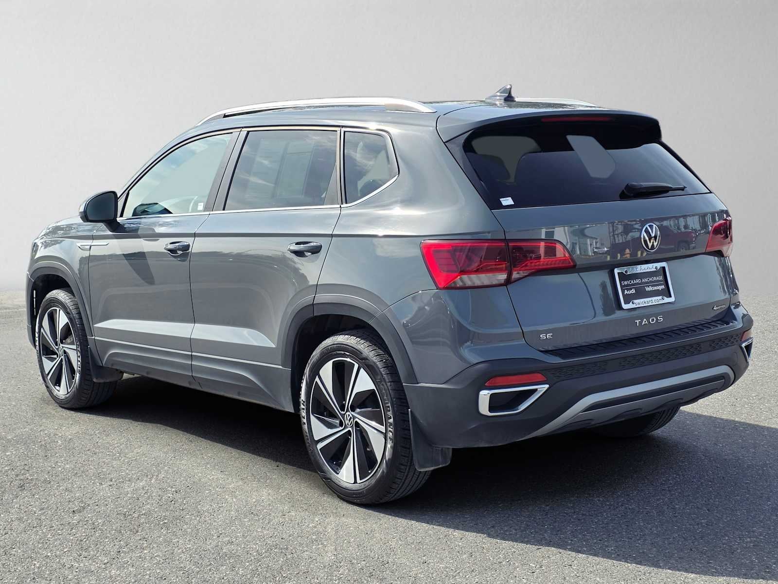 2024 Volkswagen Taos SE