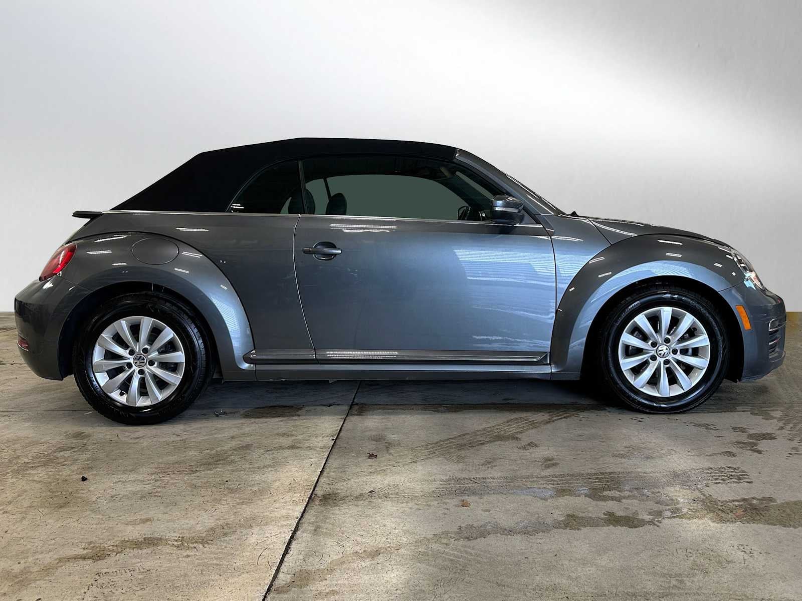 2018 Volkswagen Beetle Convertible Coast