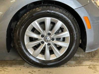 2018 Volkswagen Beetle Convertible Coast