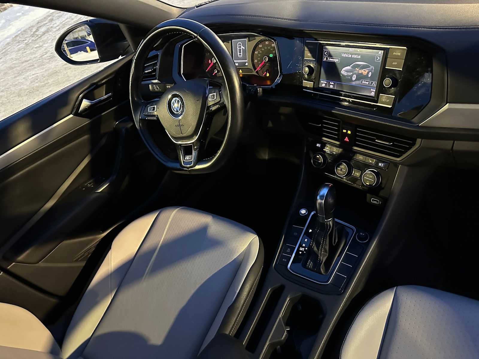 2019 Volkswagen Jetta R-Line