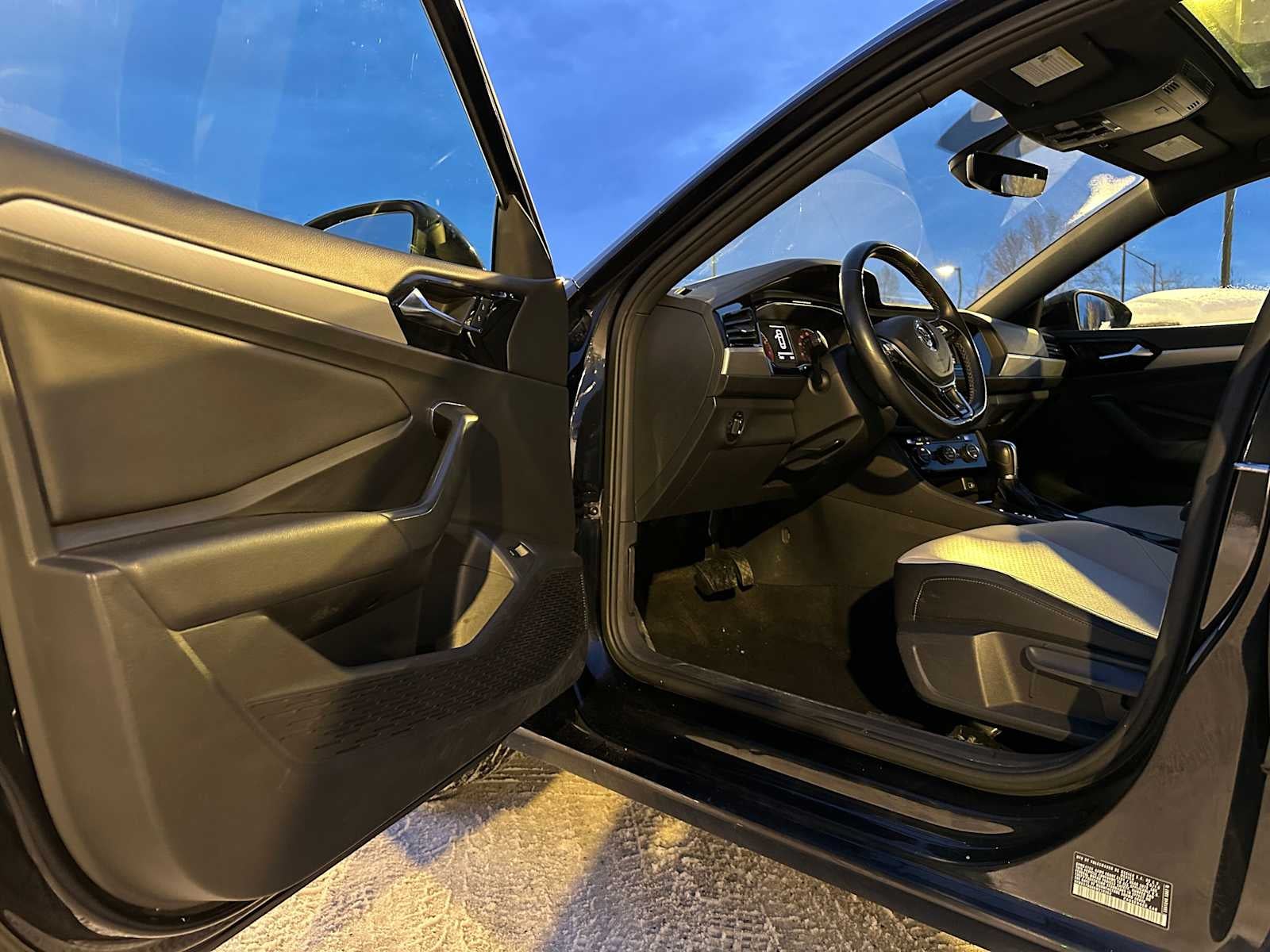 2019 Volkswagen Jetta R-Line