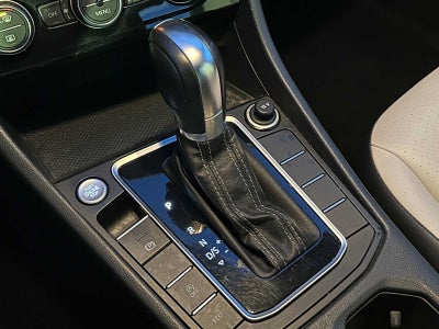 2019 Volkswagen Jetta R-Line