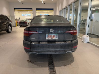 2019 Volkswagen Jetta R-Line