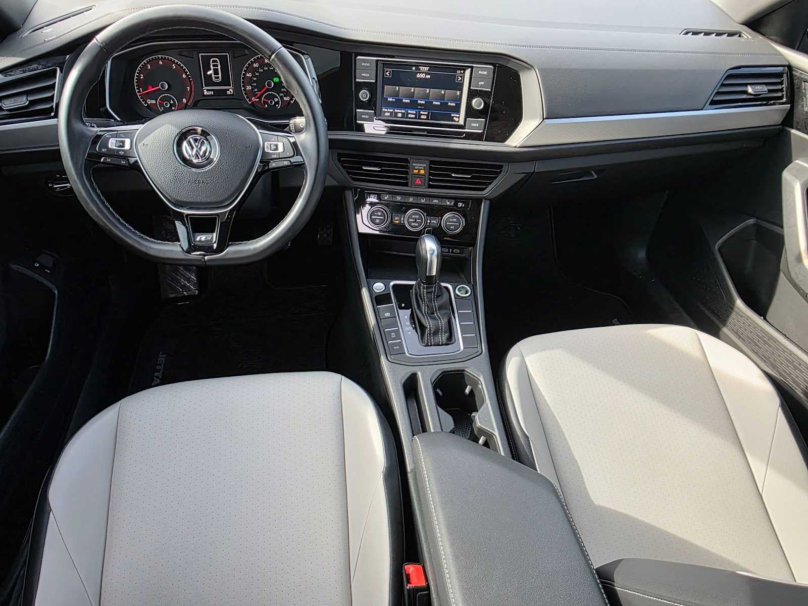 2021 Volkswagen Jetta R-Line