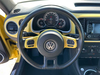 2013 Volkswagen Beetle 2.5L w/Sun