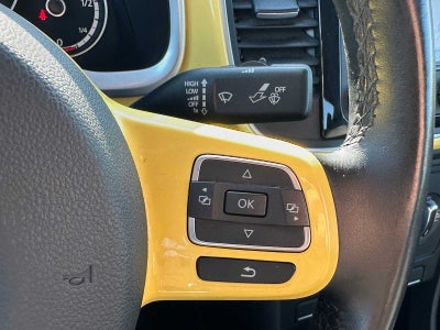 2013 Volkswagen Beetle 2.5L w/Sun