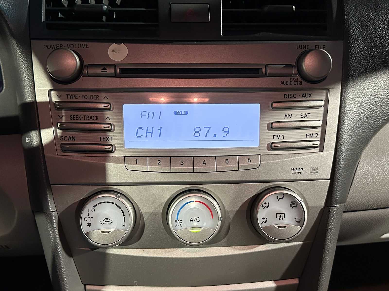 2011 Toyota Camry LE