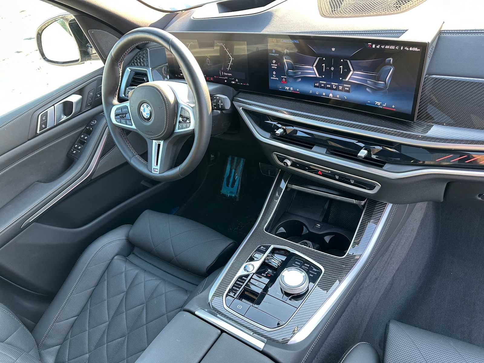 2025 BMW X5 M60i M60i