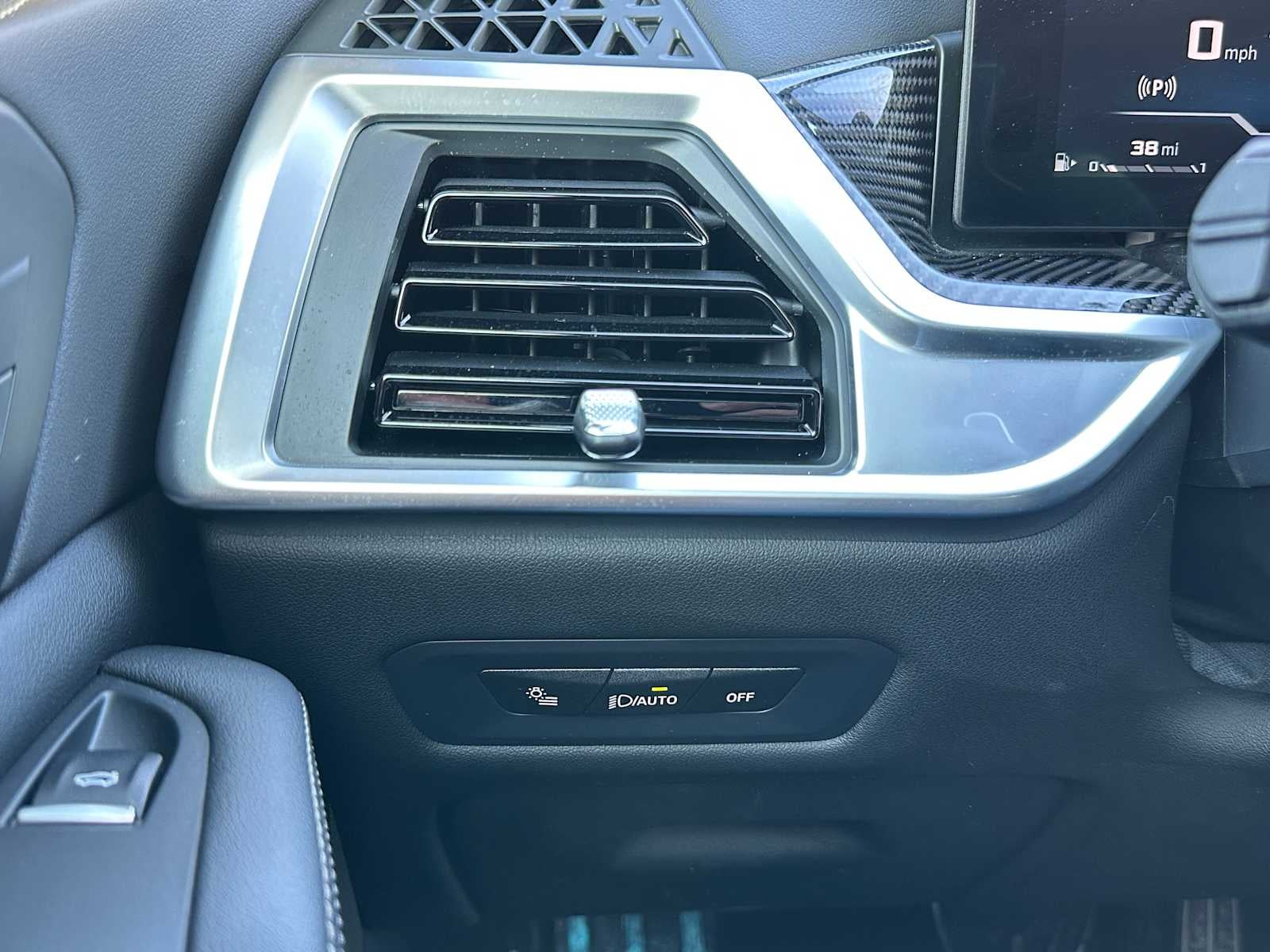 2025 BMW X5 M60i M60i