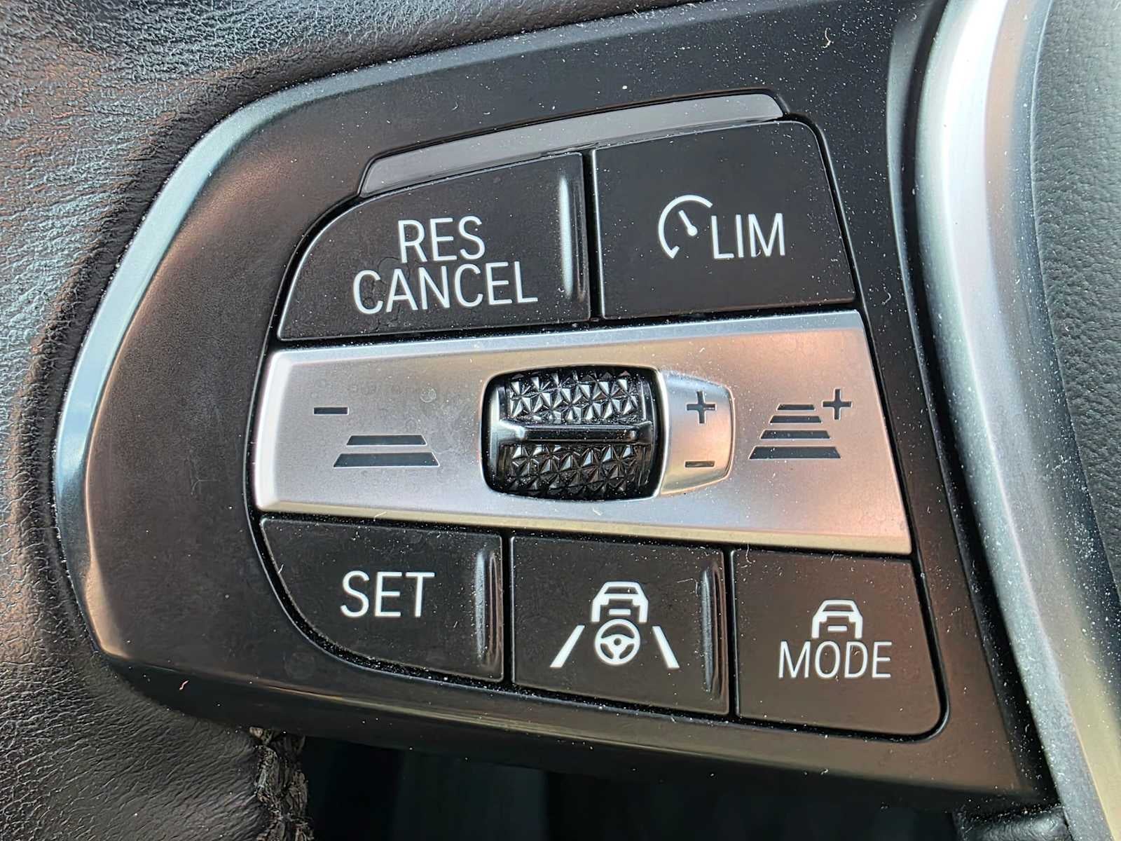 2023 BMW X5 xDrive40i xDrive40i