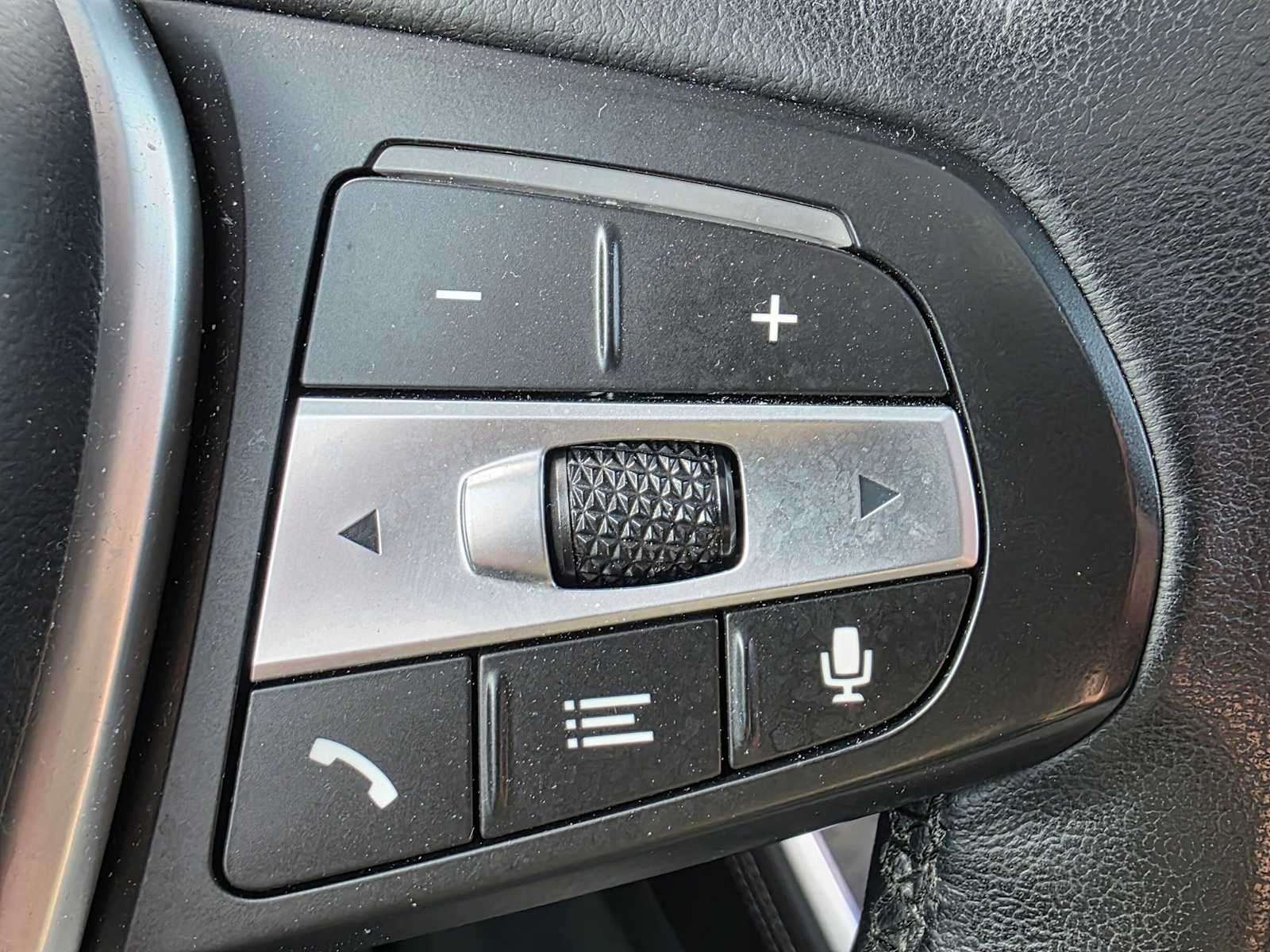 2023 BMW X5 xDrive40i xDrive40i