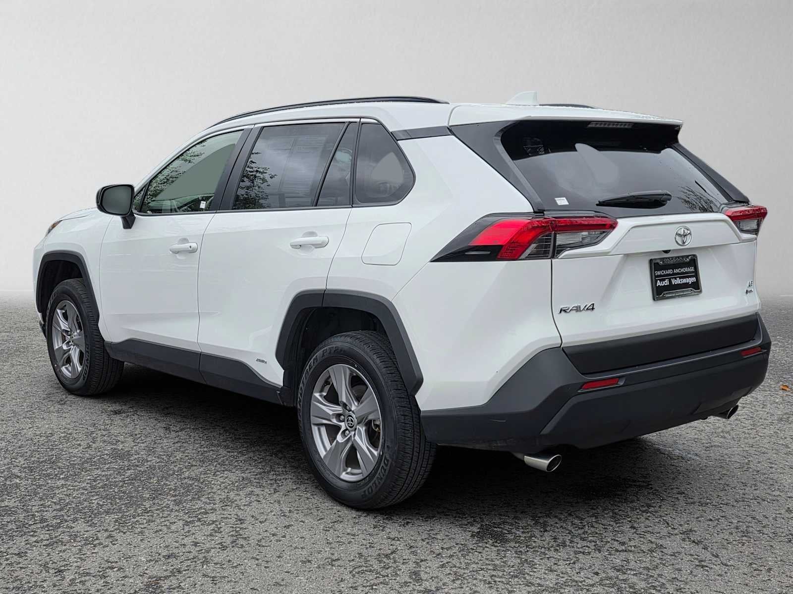 2025 Toyota RAV4 Hybrid LE
