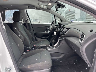 2022 Chevrolet Trax LS