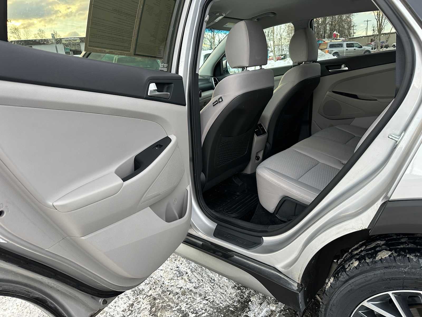 2021 Hyundai TUCSON SEL