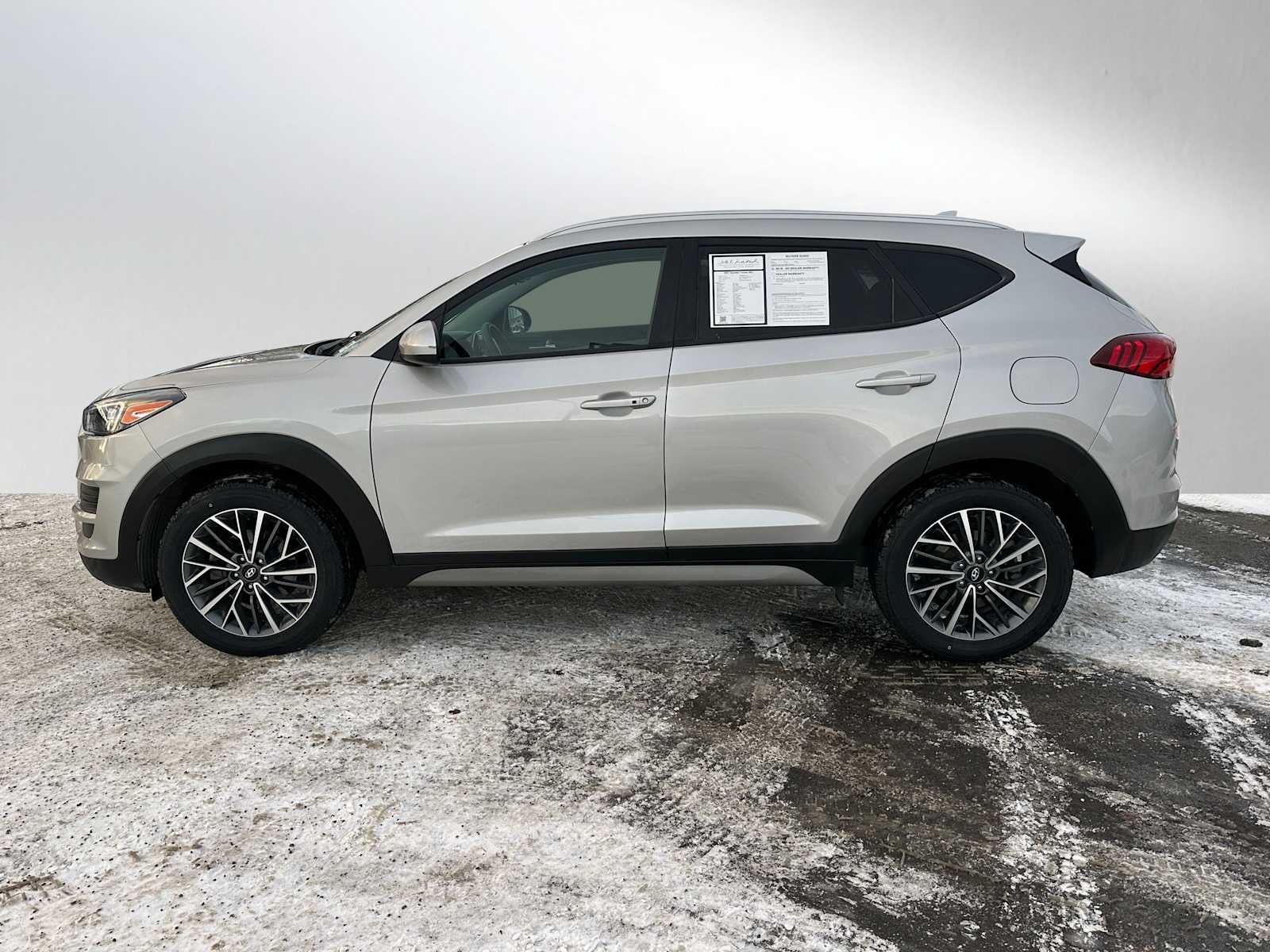 2021 Hyundai TUCSON SEL