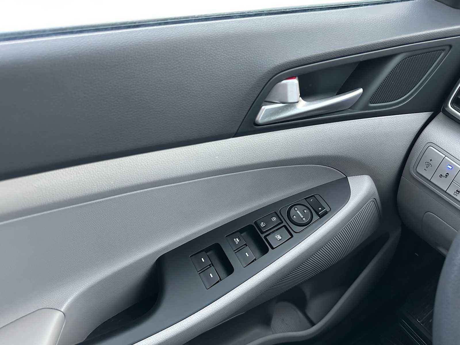 2021 Hyundai TUCSON SEL