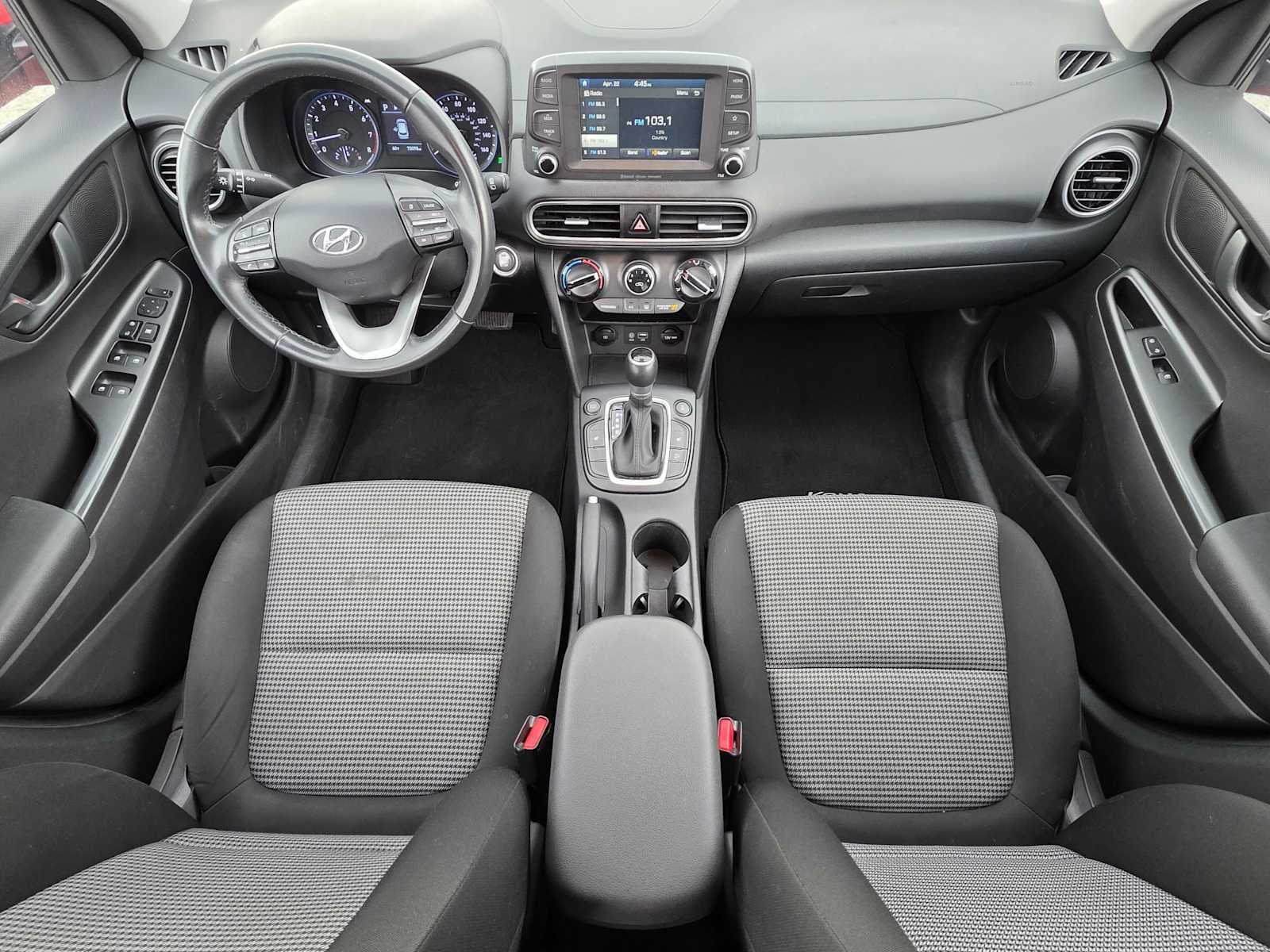 2020 Hyundai KONA SEL