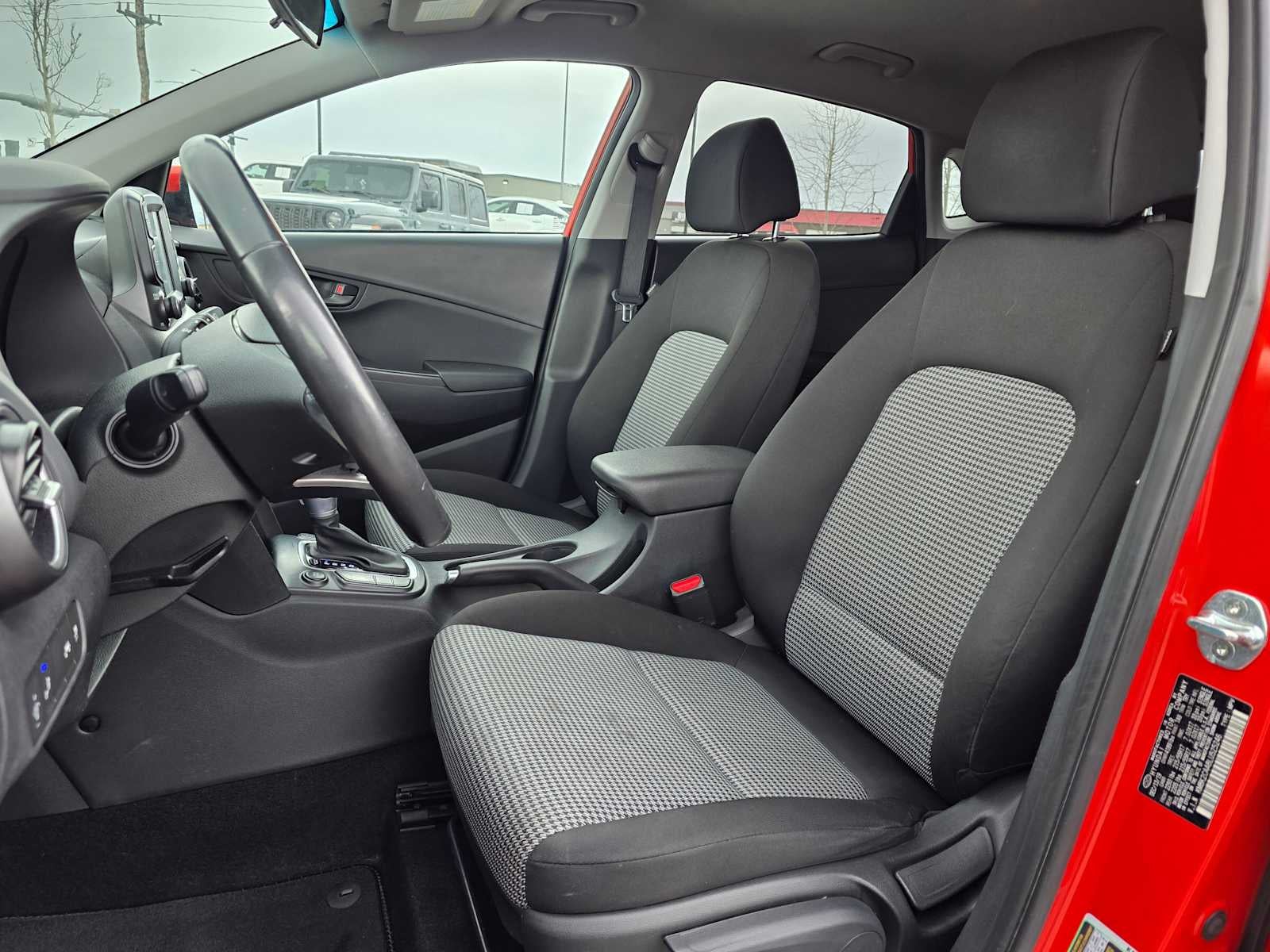 2020 Hyundai KONA SEL