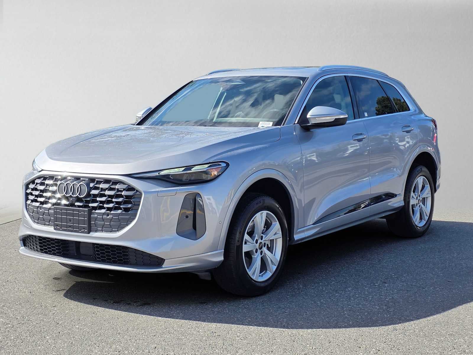 2025 Audi New Q5 Premium