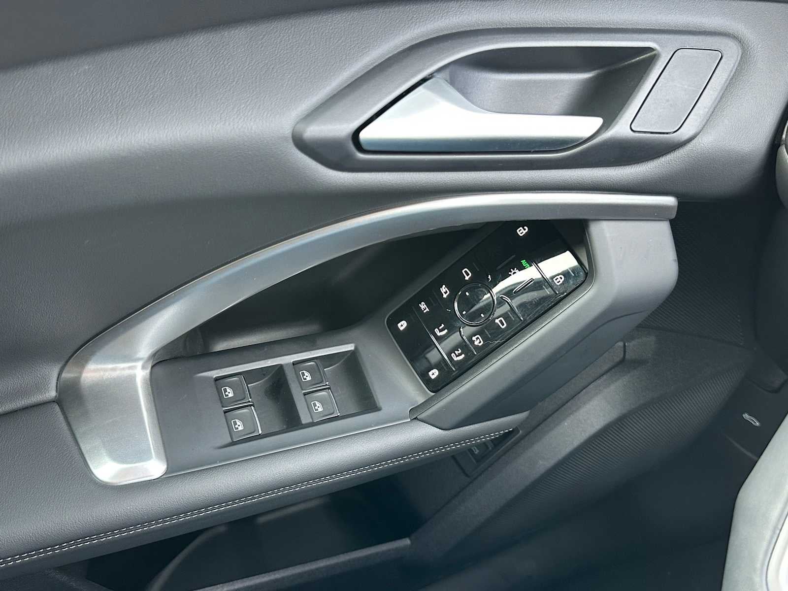 2025 Audi New Q5 Premium