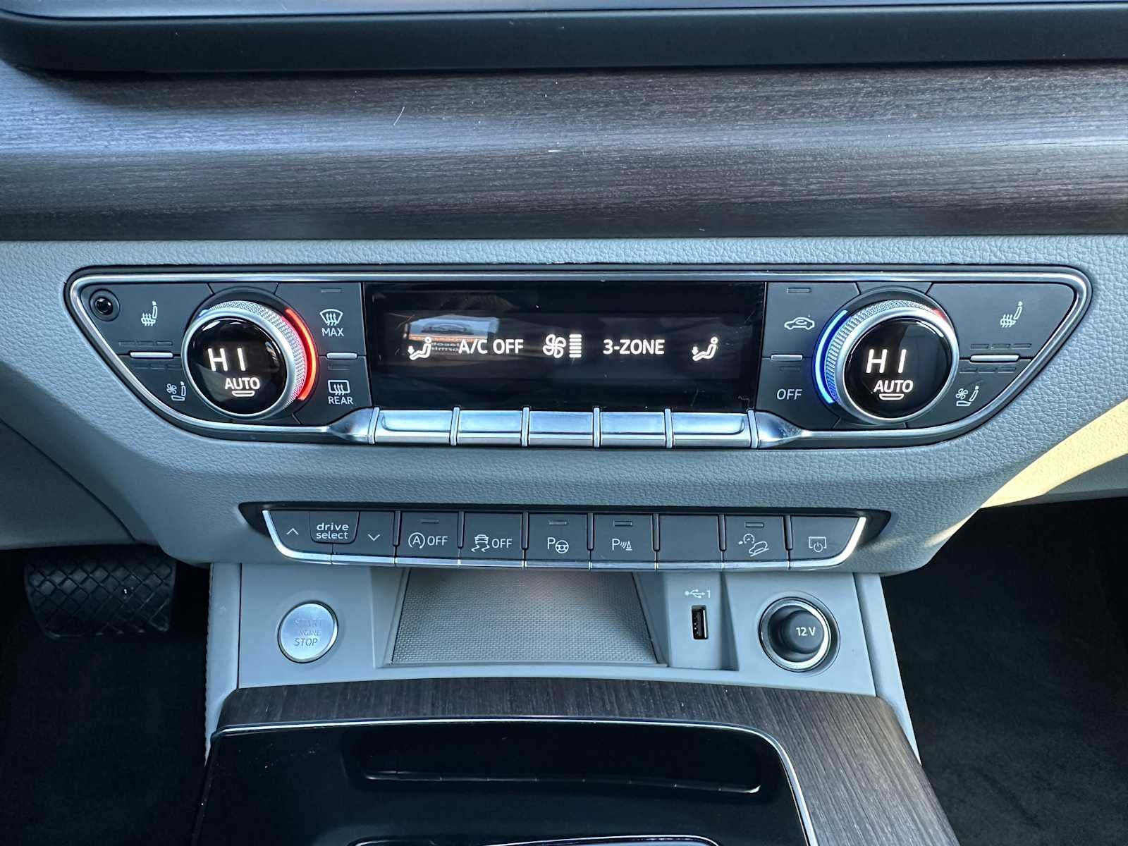 2025 Audi Q5 Sportback S line Prestige