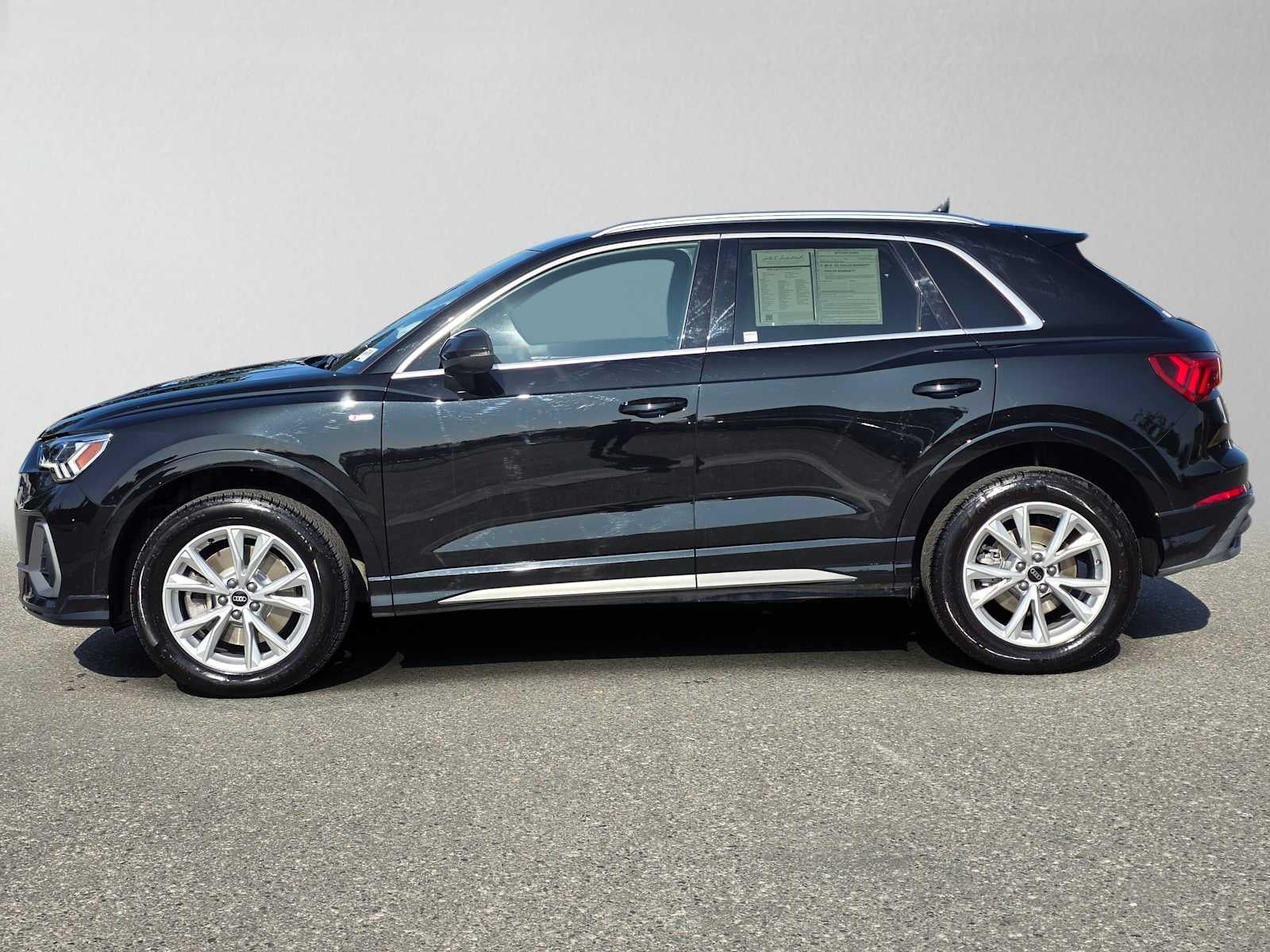2025 Audi Q3 S line Premium